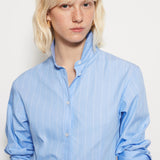 Fitted shirt with stand up collar