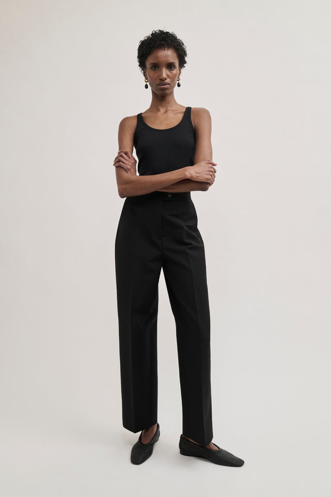 High-waisted barrel fit trousers
